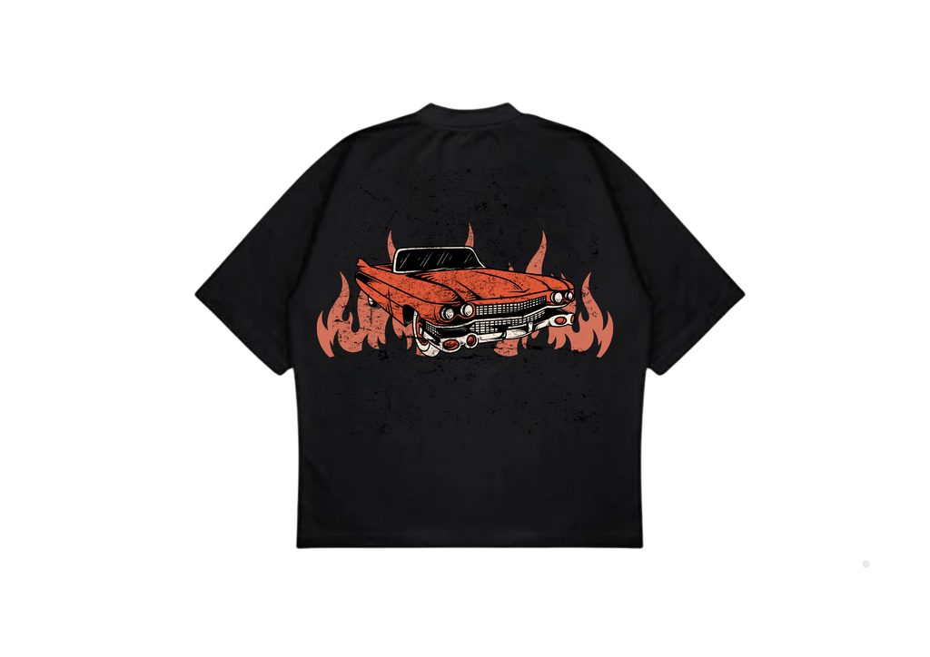 THE VINTAGE CAR GRAPHIC TEE